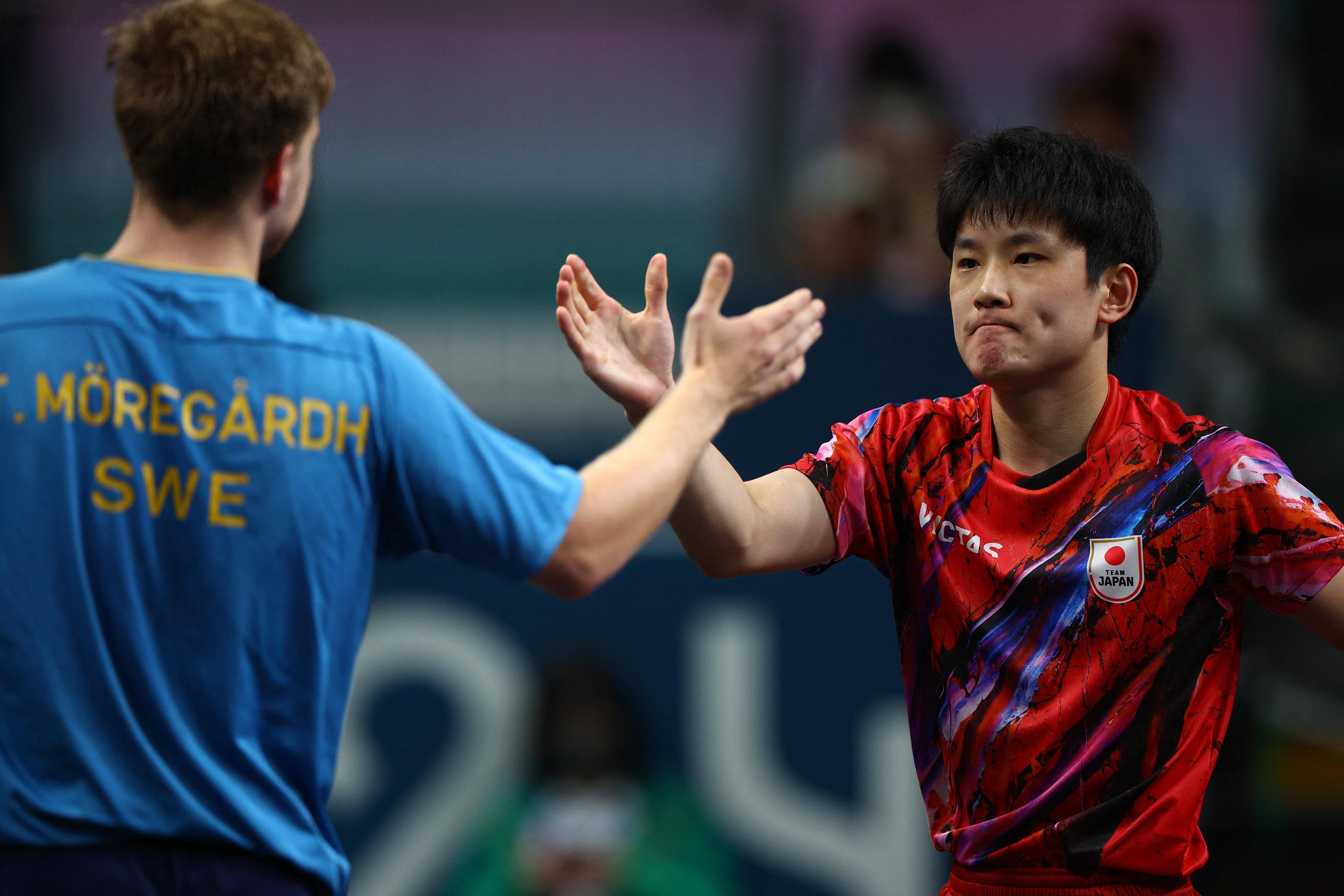 爱游戏官方-日本乒乓球队绝杀瑞典乒乓球队，水谷隼绝境逆转