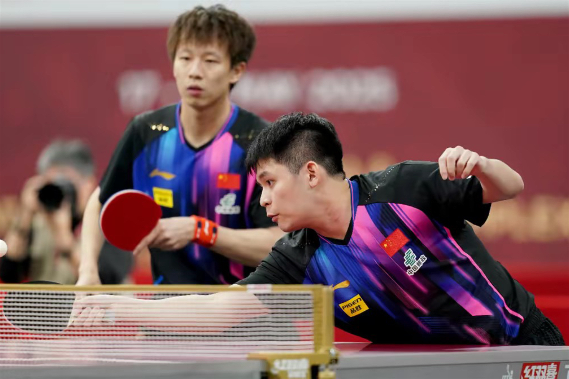 爱游戏娱乐-法国队碾压韩国队，林高远扛起全队