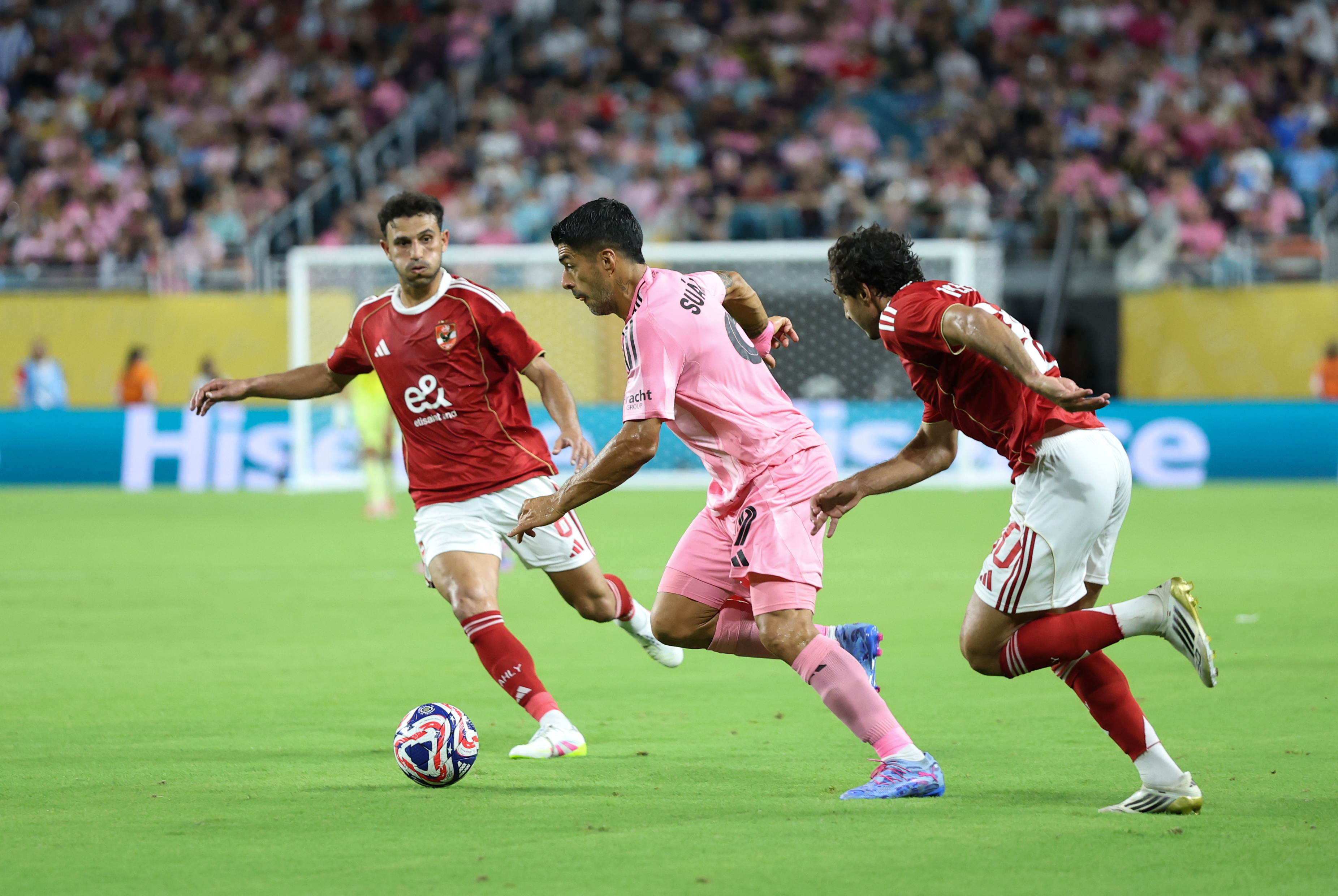 全球瞩目！足球赛事即将收官