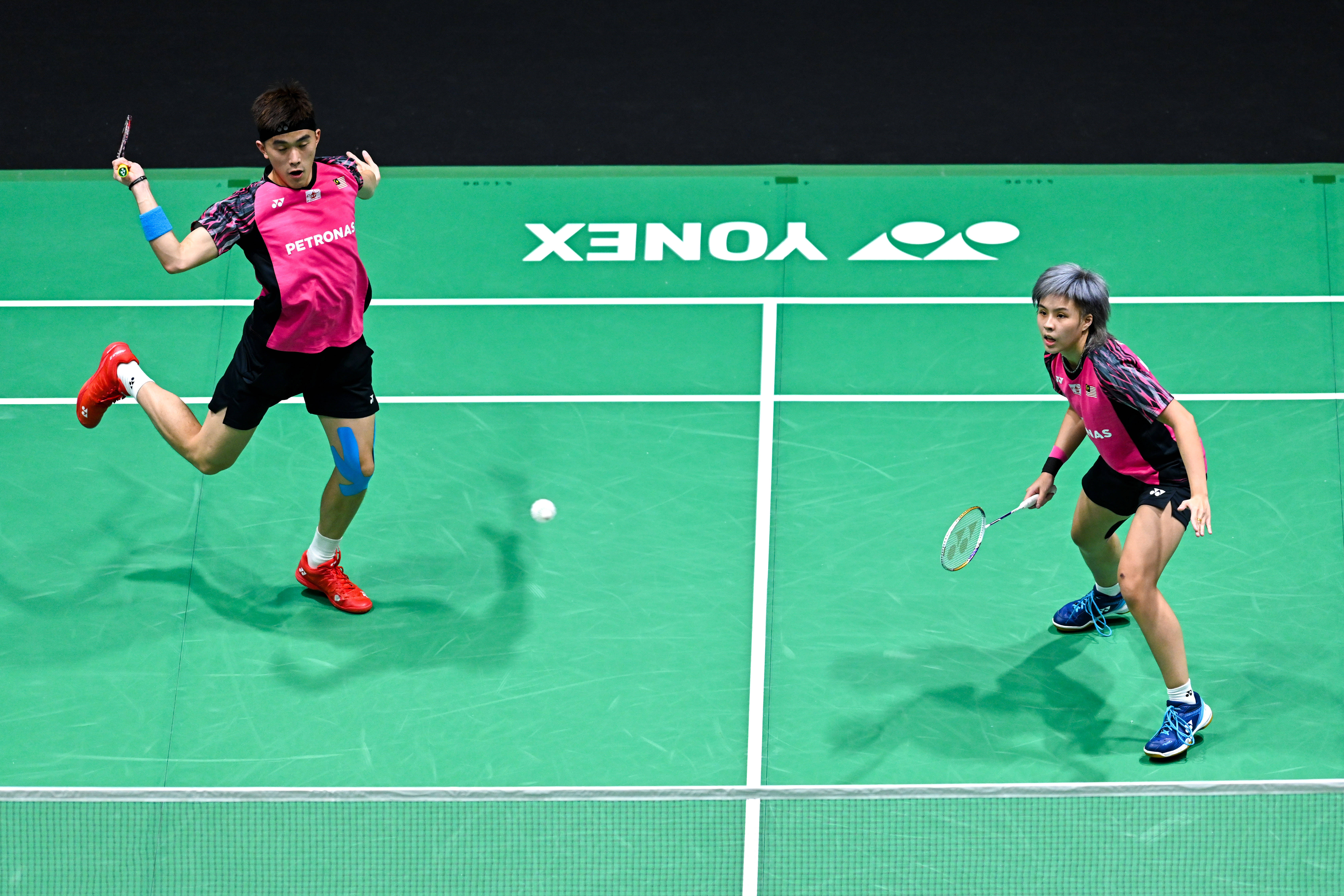 马来西亚队逆转丹麦队，郑思维扛起全队