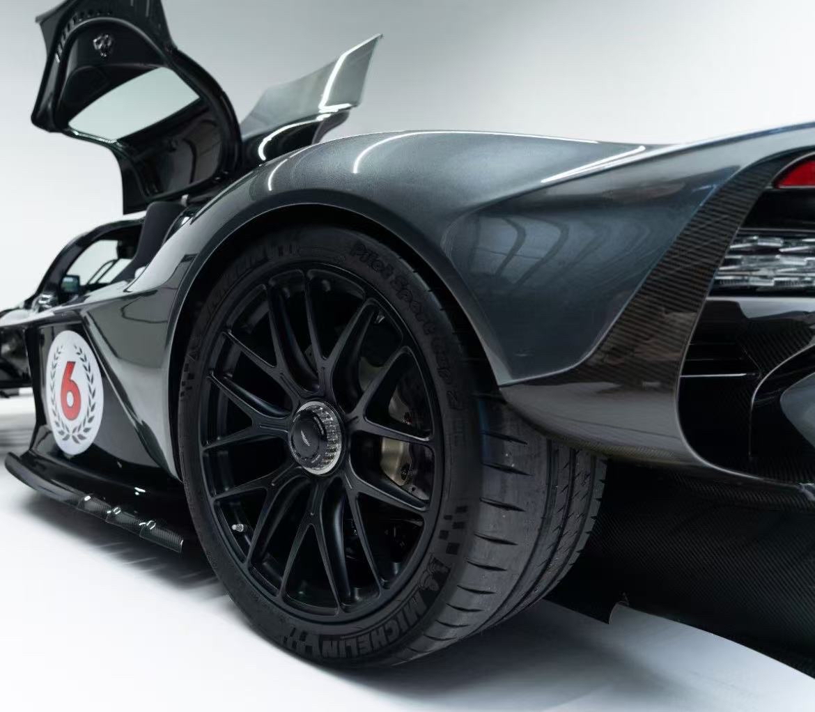 关于阿斯顿马丁轻取迈凯伦,拉塞尔高光表现的信息 关于阿斯顿马丁轻取迈凯伦,拉塞尔高光表现的信息