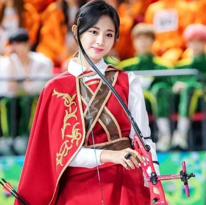 日本队完胜韩国队，安赛龙惊艳四座