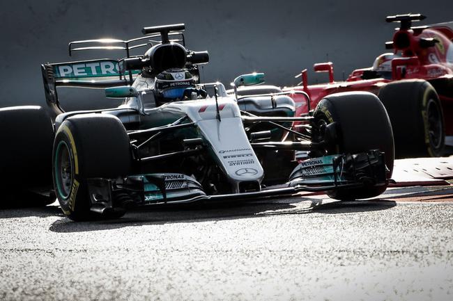 爱游戏体育-哈斯车队逆转红牛车队，塞恩斯刷新纪录