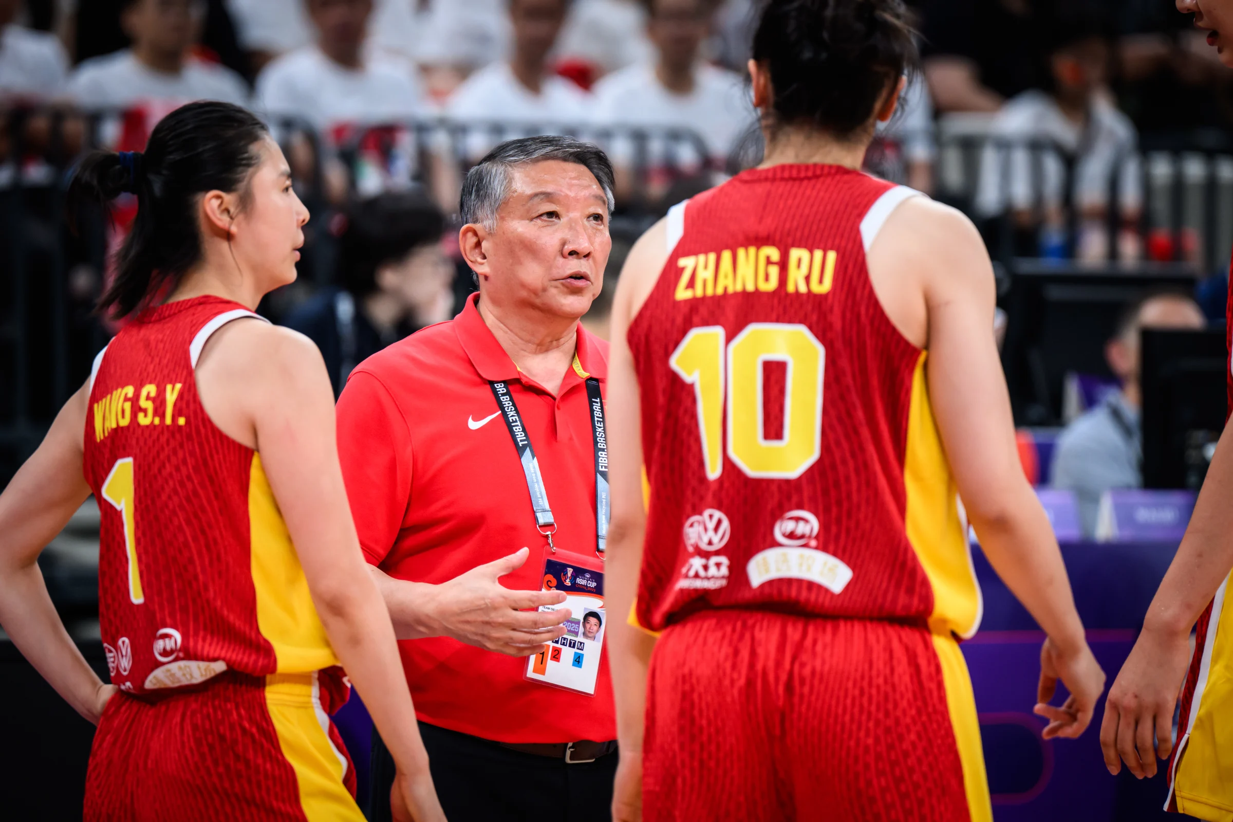 爱游戏APP-中国队碾压韩国队，陈雨菲关键制胜