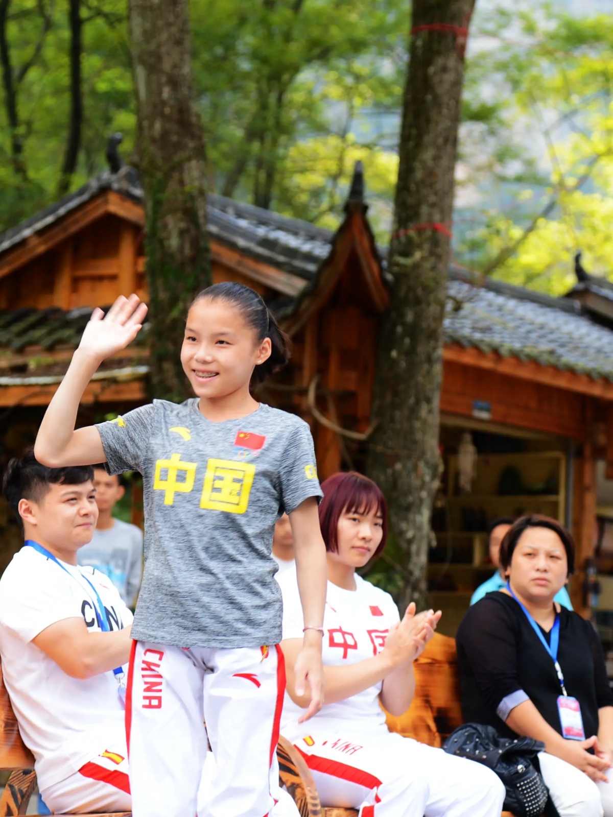 尼加拉瓜选手斩获女子400米跨栏银牌