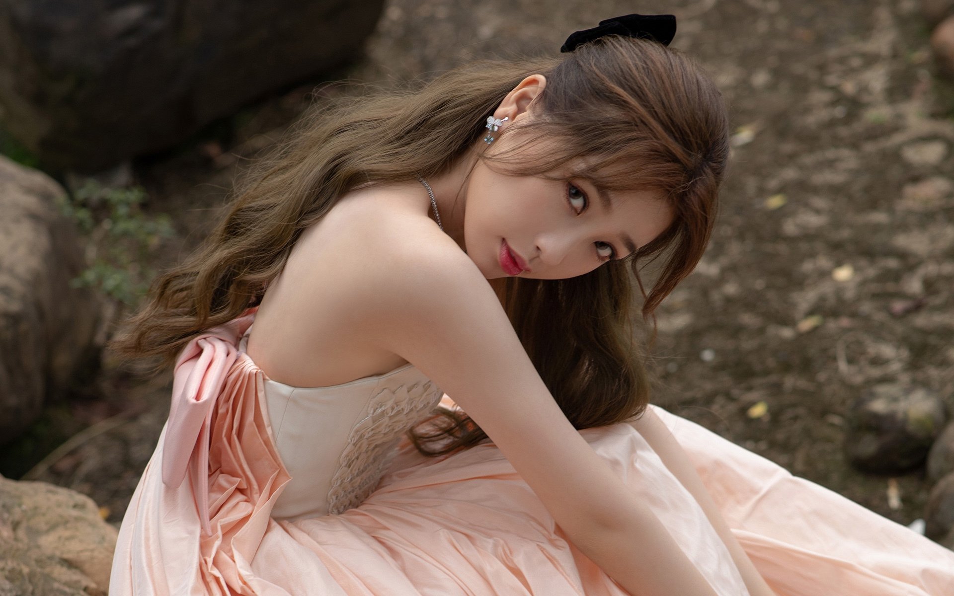 爱游戏娱乐-浓眉统治攻防两端！孟菲斯灰熊摧枯拉朽，深圳新世纪防线彻底粉碎